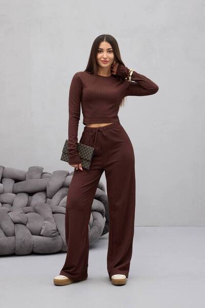 Luna Wear Brown Finger-Interlocking Bottom-Top Set