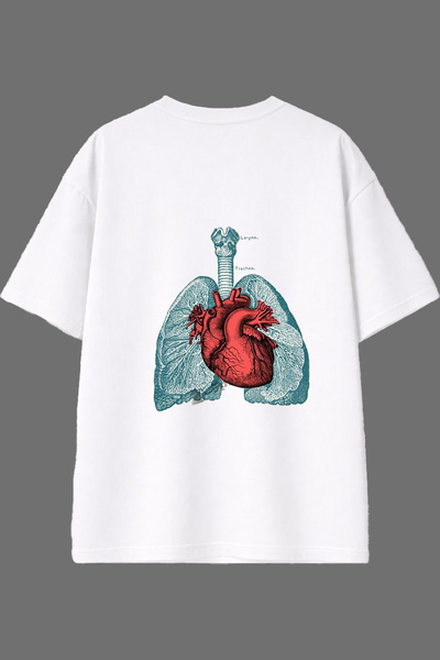 VSRN تي شيرت أبيض كبير الحجم بتصميم أكيجير ديزاين مطبوع من الخلف