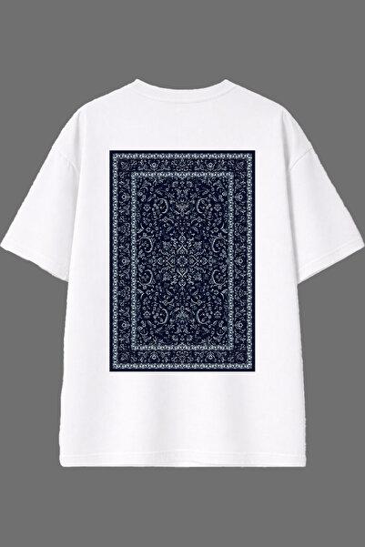 VSRN تي شيرت أبيض كبير الحجم بتصميم سجادة داكنة اللون وطباعة خلفية