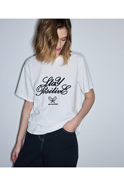 İpekyol Slogan nakışlı tişört