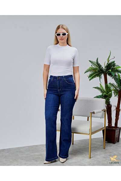 LA CARTE Women's Oversized Lycra Flared Jeans