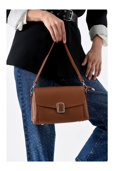 Çanta Sepetim Multi-Compartment Lock Detailed Shoulder and Crossbody Bag