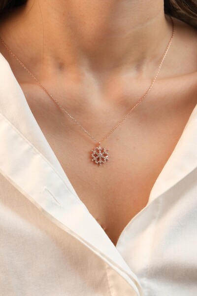 Kiriş Gümüş 925 Ayar Gümüş Rose Renk Kar Tanesi Kadın Gümüş Kolye