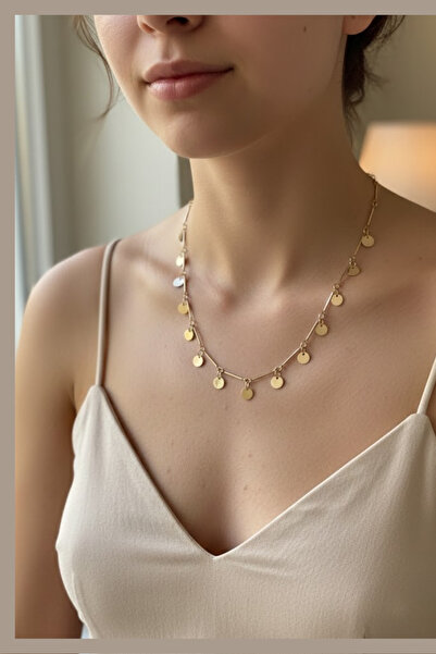 norayn Kadın Altın Renk Kolye Çoklu Sallantılı Pul Detaylı Modern Tasarım Kolye