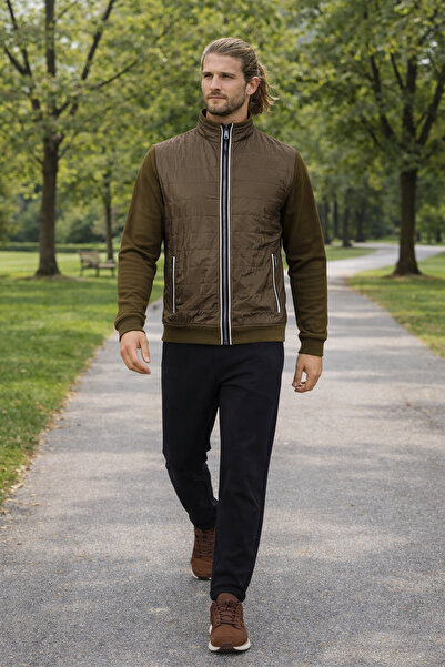 BESSA Set de trening maro, cu detalii matlasate, din țesătură jacquard, cu gu...