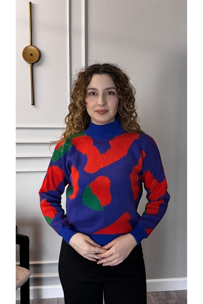 Nurgül Dilemen Lacivert Turuncu Desenli Balıkçı Yaka Kazak