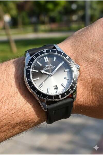 Slazenger ساعة يد رياضية للرجال مقاس 42 ملم |   حزام سيليكون أسود، زجاج معدني...