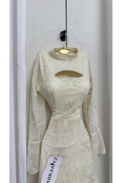 ABRARYZ A very elegant dress