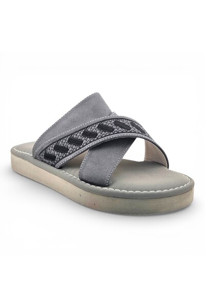 Footprint شباشب عربية للأطفال