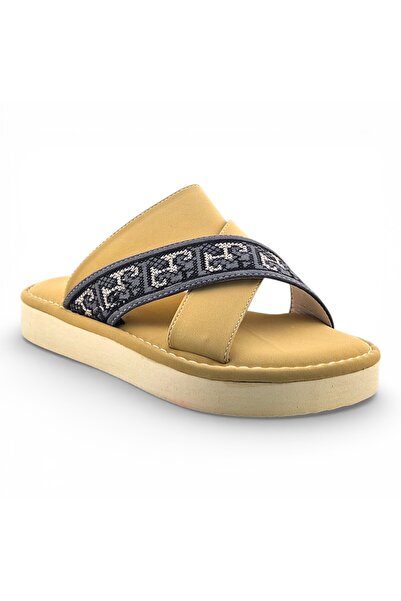 Footprint شباشب عربية للأطفال