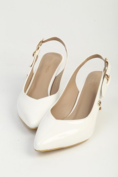 Pierre Cardin حذاء نسائي بكعب عالٍ من الجلد الأبيض اللامع PC-55785