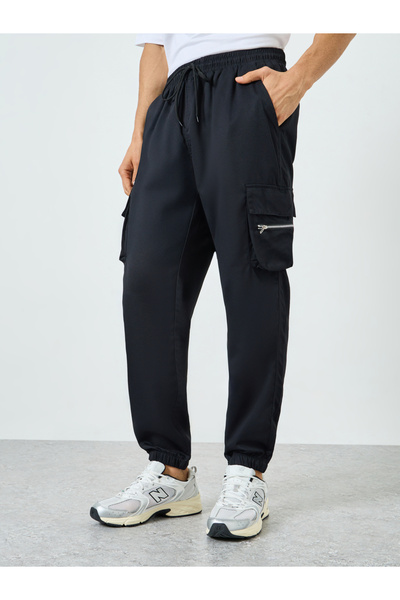 Take Two By Styli Men Black Relaxed Fit Cargo Pants