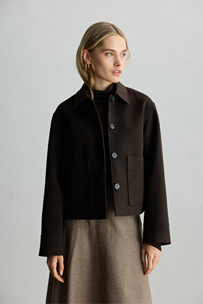 BE BLUE Brown Short Coat with Pocket Details