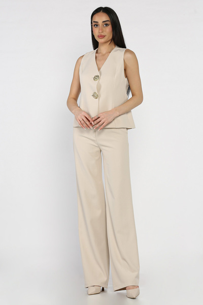 azragül giyim طقم مكون من قطعتين من سترة وبنطلون بتفاصيل أزرار