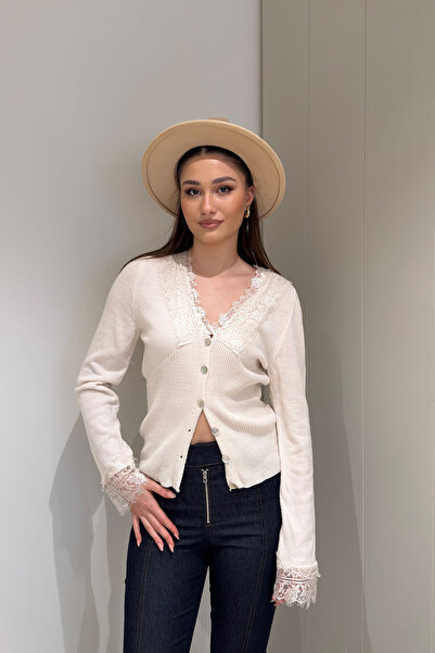MAGARDE Lace Detailed Cardigan - Cream