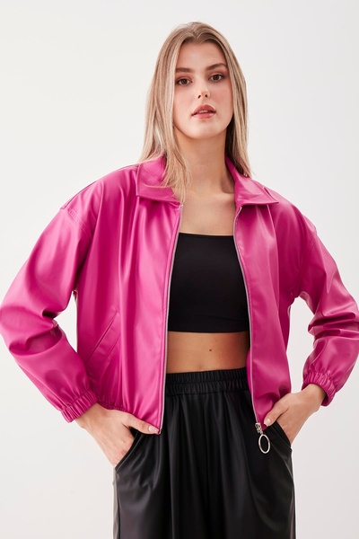 Vitrin سترة بومبر من الجلد الصناعي بسحاب