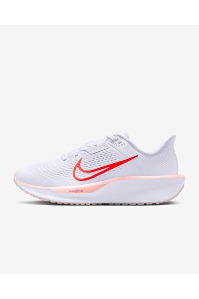 Nike حذاء كويست 6 للجري على الطرق للسيدات