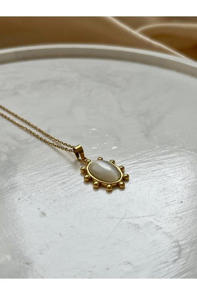 D&Z ACCESSORİES Vintage Look Natural Stone Gold Necklace |   Coral-Looking Pearlescent Stone |   Engraved Steel Necklace
