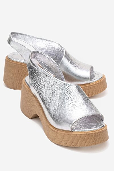 Zeynep Sıradağlı Γυναικεία σανδάλια Colin από γνήσιο δέρμα Lame