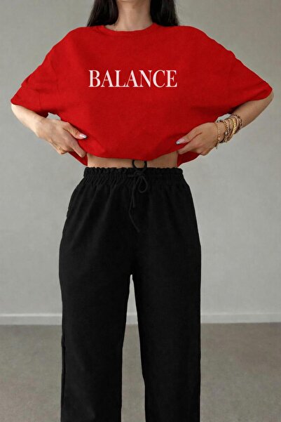 zeag طقم تي شيرت رياضي مطبوع عليه كلمة BALANCE للنساء