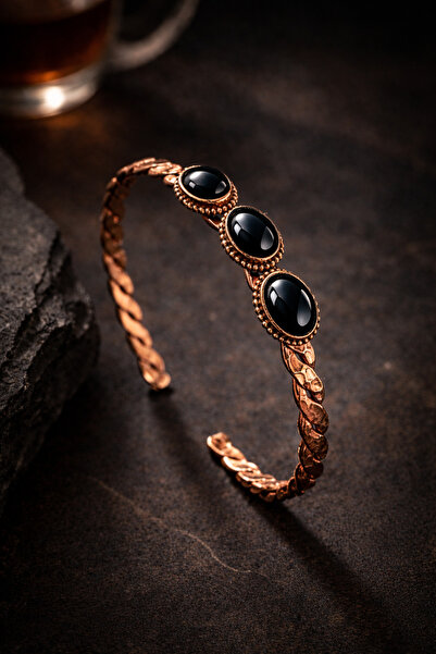 İyyaKee Women's Copper Bracelet with 3 Rows of Natural Black Onyx Stone, Twis...