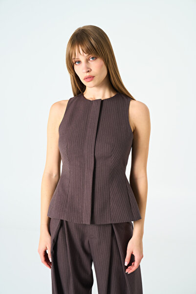 Thalure Women's Brown Striped Peplum Vest