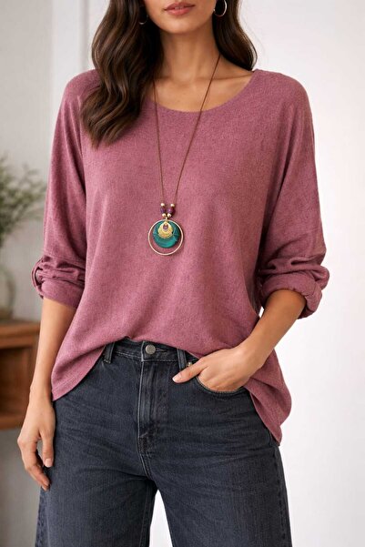 Butik Şans Italian Knitwear Blouse with Bat Sleeve Necklace Detail