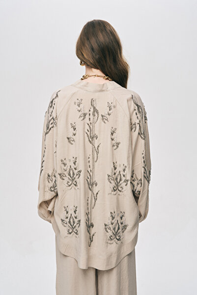 Orfeo Negro Women's Oversized Kimono with Bead Embroidery on the Back and Sides