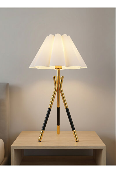 LUMINZO مصباح طاولة فاخر من آرثر مودرن بتصميم عصري فضي مع غطاء مموج