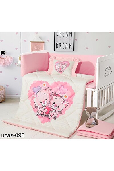 alzawia Luxurious 4-piece baby barrier mat set with a modern design