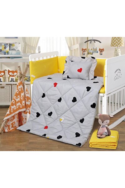 alzawia Luxurious 4-piece baby barrier mat set with a modern design