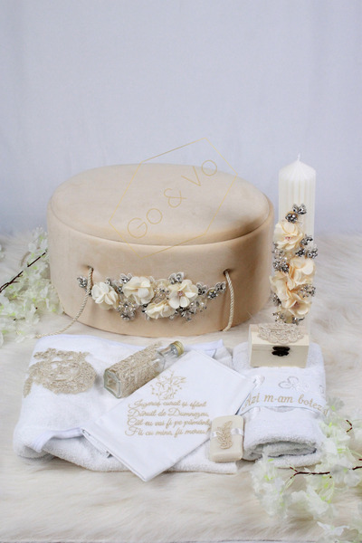 GoVo Kids Set complet trusou botez cu lumanare, Floral Dantela – Trusou elega...