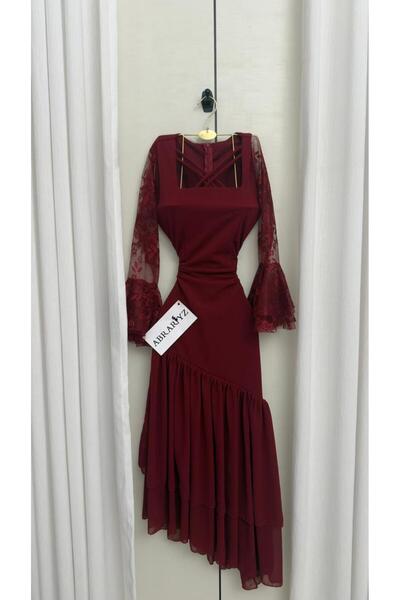 ABRARYZ فستان "سديم" العنابي– أناقة لافتة