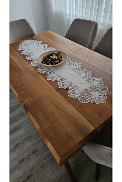 ZESA HOME Luxury French Lace Linen Gardeya Runner