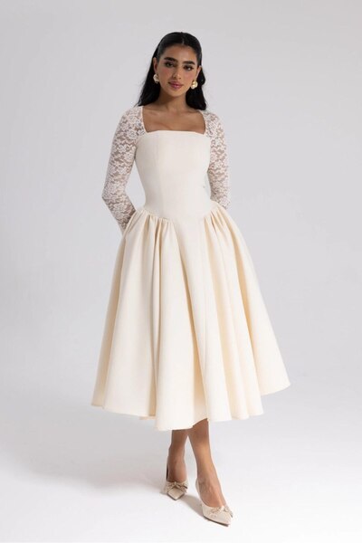 Special-DIARA Elegant midi dress in a charming pearl color