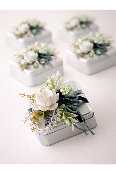 Şekerdavet Şık Süslemeli Teneke Çikolata Kutusu (İçi Boş – Kişisel Dolum İçin...