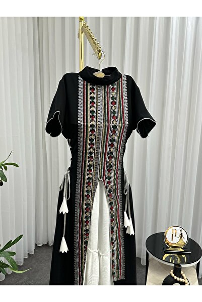 Prestige dresses فستان كريب تطريز