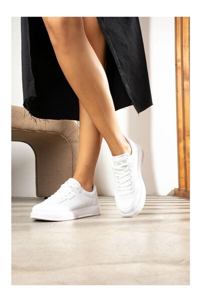 Hugan 158 Daily Comfortable Sole Women's Sports Shoes