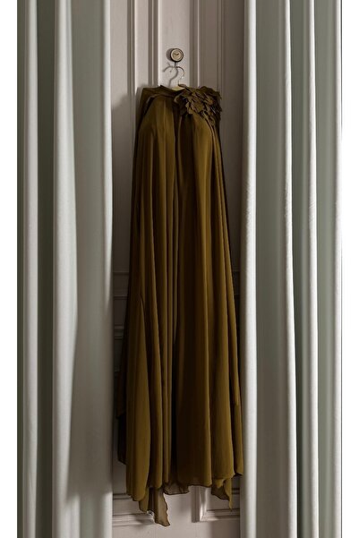 MAR Fashion Queen's look