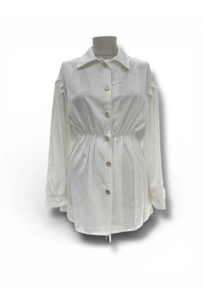 Butik Beyaz İnce Saten Belden Bağlamalı Gömlek Moodelimiz