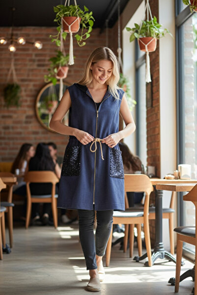 Eylül Süet pullu yelek