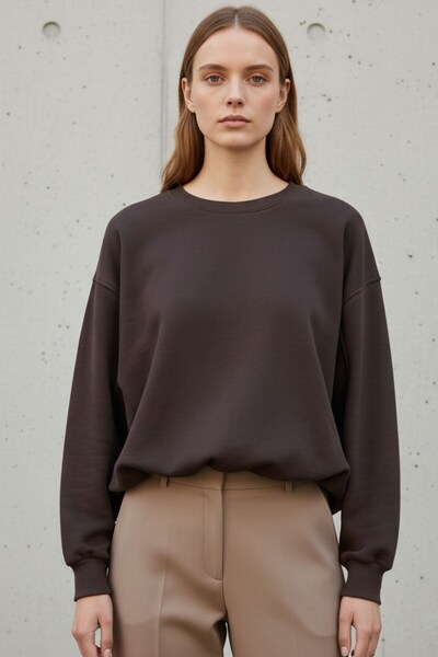 Kübra Tekstil Women's Brown Oversize Sweatshirt – Crew Neck, Long Sleeve, Com...