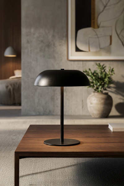 Vadi Dokunmatik Şarjlı 3 Kademeli Abajur Dekoratif Şık Siyah Metal Masa Lambası