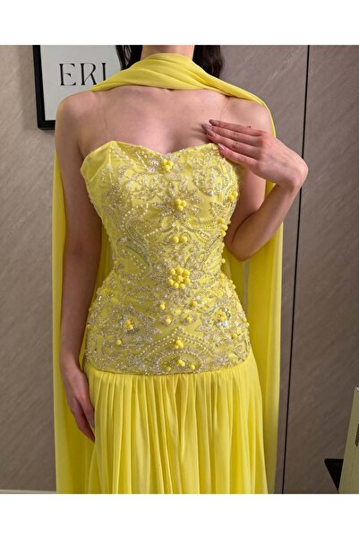 MİLA FASHİON Canary yellow evening dress with regal details