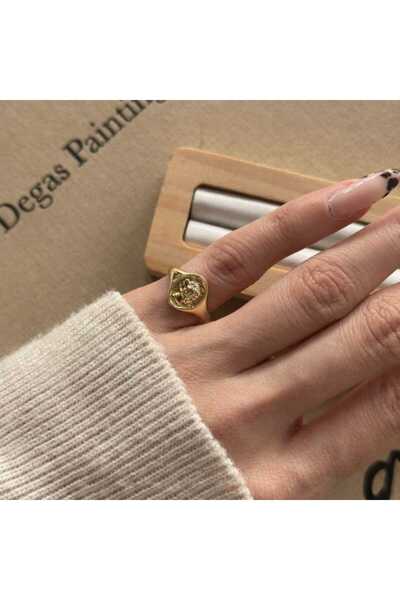 8atelier خاتم ذهبي قابل للتعديل على شكل ميدالية