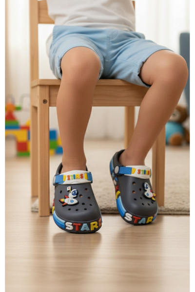 Hızlı Al DEČIJE PAPUČE. DEČJE KROZ PAPUČE SA SVEMIRSKIM MOTIVOM. (MOLIMO PROV...