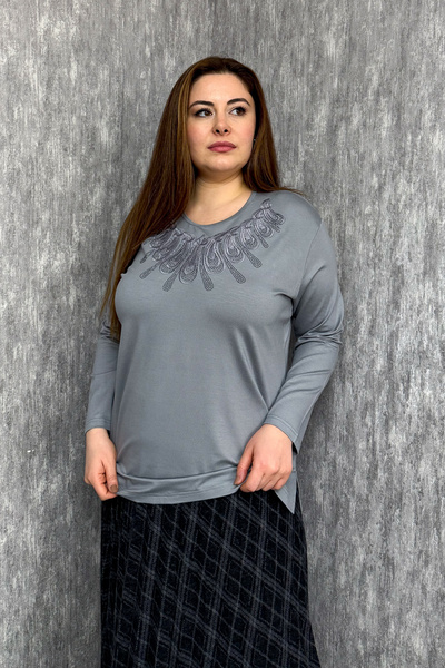 ModaPlaza Women's Stone Embroidered Blouse 004