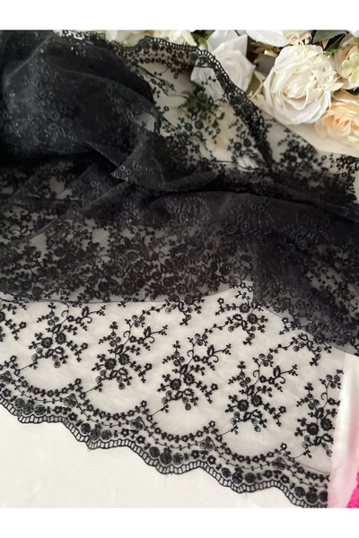 LE FANTASİA Dantelă din tul cu bordură și șireturi - Dantelă Lez - Tul cu mod...