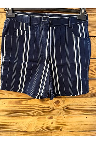 Sima Butik Women Shorts