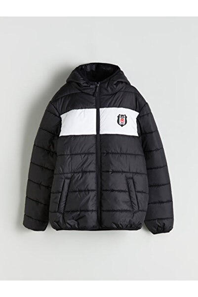 LC Waikiki Çelebi Store'dan Kaliteli Parçalar Kapüşonlu LisanslıBaskılı Erkek...